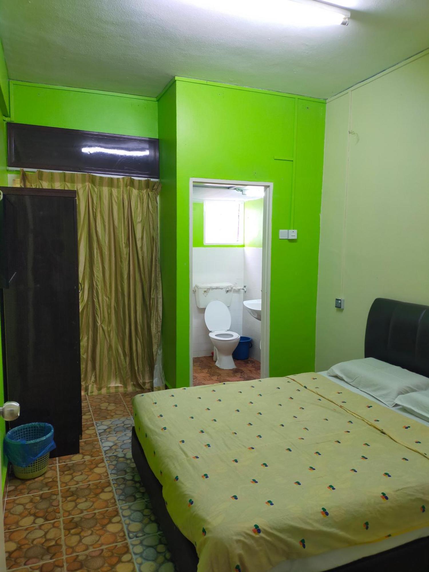 Netasha Holiday Inn Tanah Rata Exterior photo