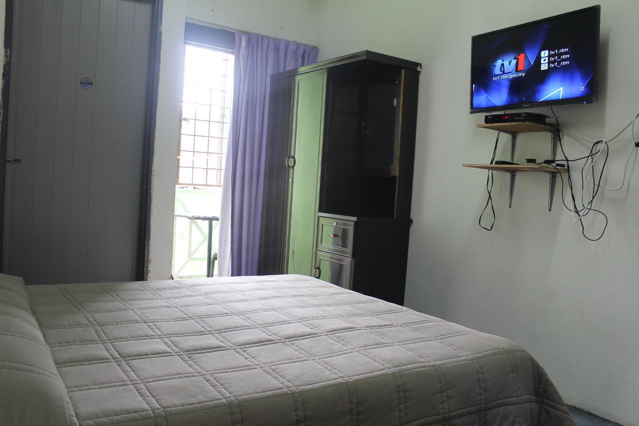 Netasha Holiday Inn Tanah Rata Exterior photo